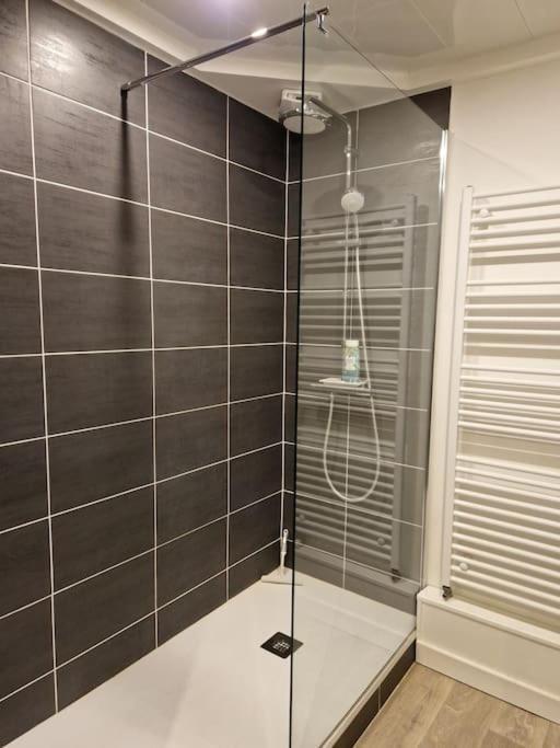 Апартаменты Le Refuge Blesois Avec Parking Prive - Blesois Refuge With Private Parking Блуа Экстерьер фото