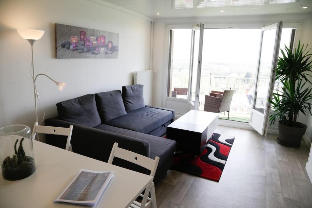 Апартаменты Le Refuge Blesois Avec Parking Prive - Blesois Refuge With Private Parking Блуа Экстерьер фото